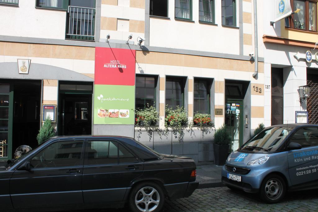 Hotel Altera Pars Cologne Extérieur photo